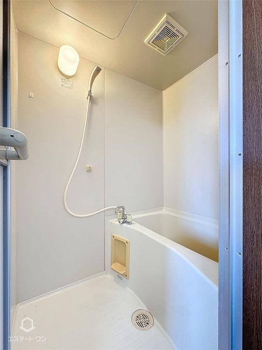 プチメゾンFujiの風呂