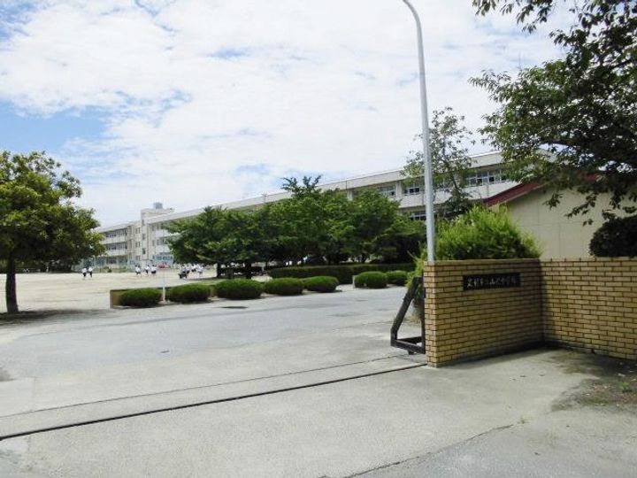 プチメゾンFujiの周辺