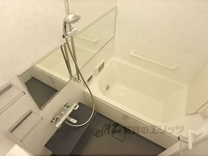 リーガル京都烏丸東の風呂