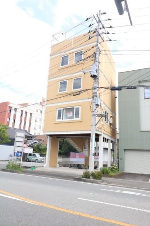 山梨県甲府市国母8(一戸建)の賃貸物件の外観