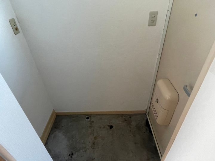 コスモエイトの玄関