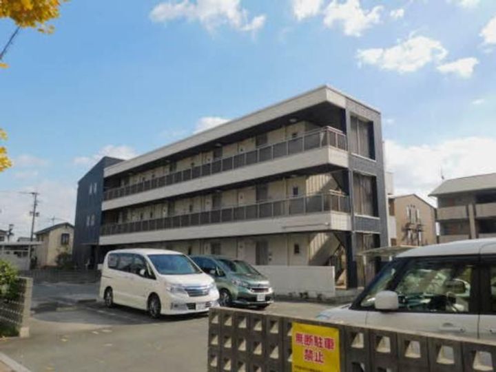 シャーメゾン水ヶ江の外観