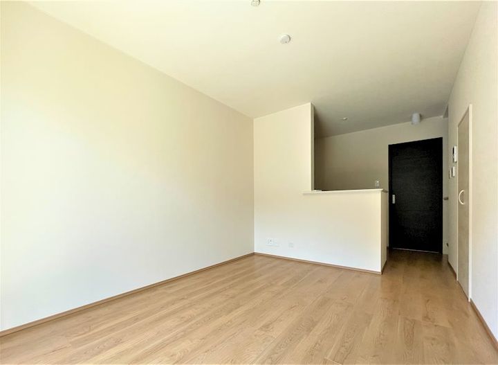 Sunny Residence (サニーレジデンス)  Aの居間
