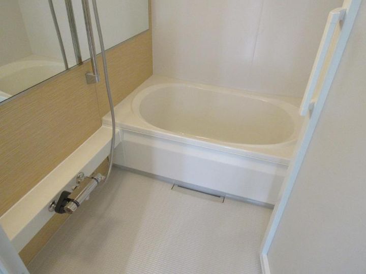 埼玉県さいたま市浦和区前地2(マンション)の賃貸物件の風呂