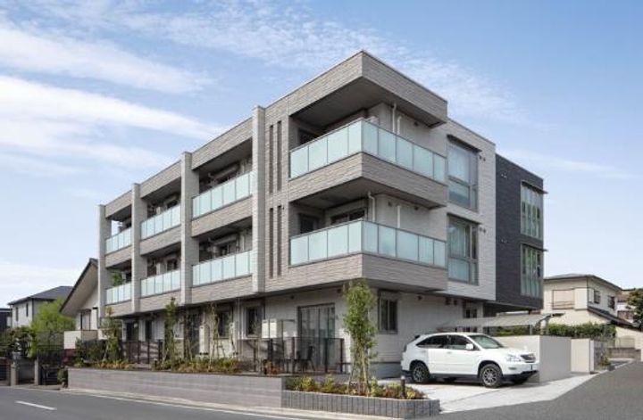 埼玉県さいたま市浦和区前地2(マンション)の賃貸物件の外観