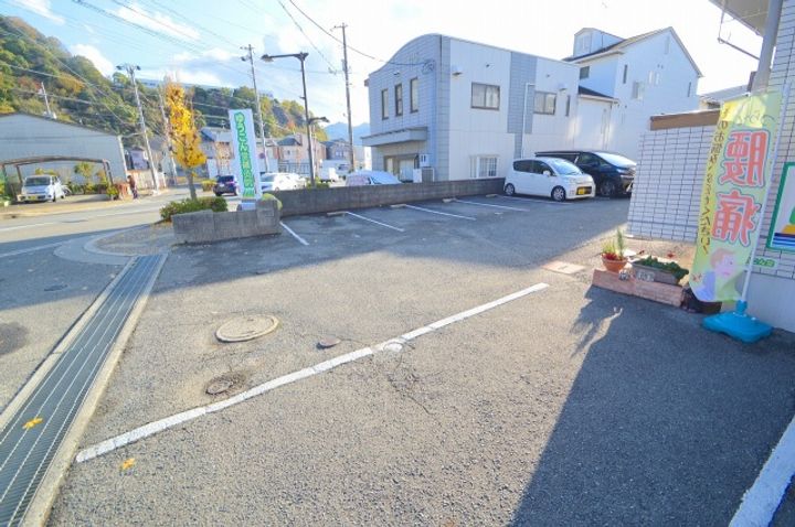コーポタカヤマの周辺