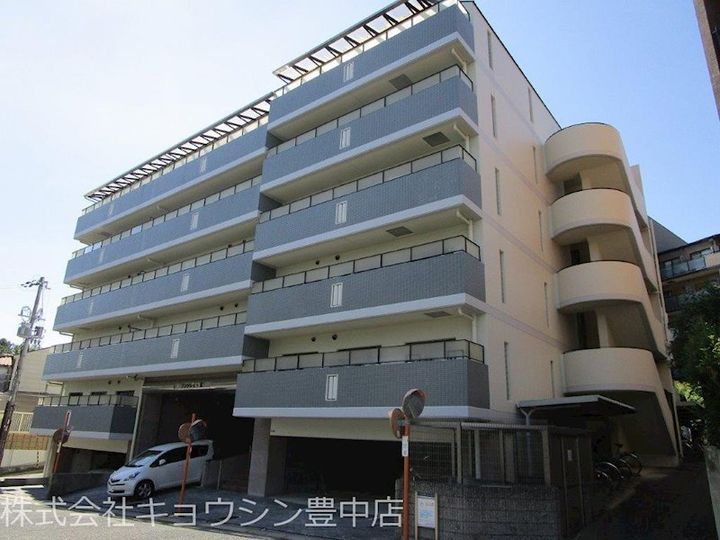 アンソレイユKの外観