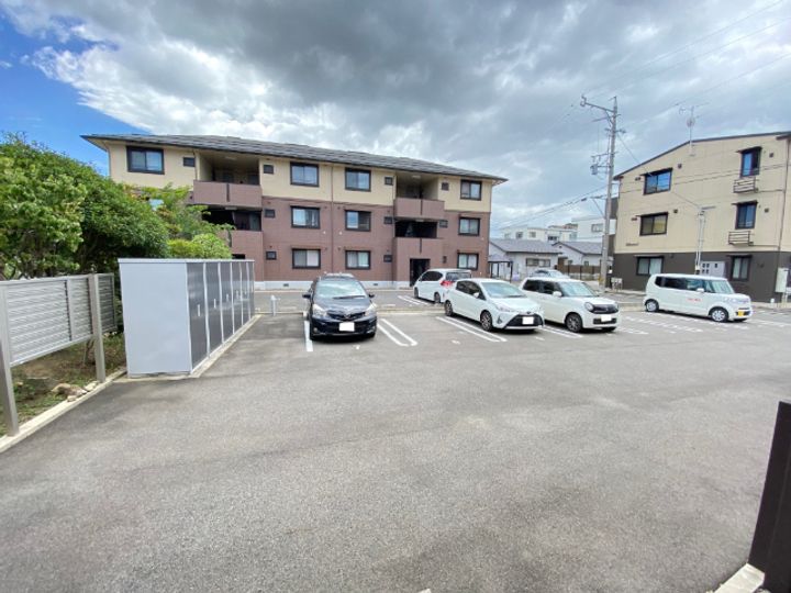 長野県長野市大字西尾張部(アパート)の賃貸物件の地図