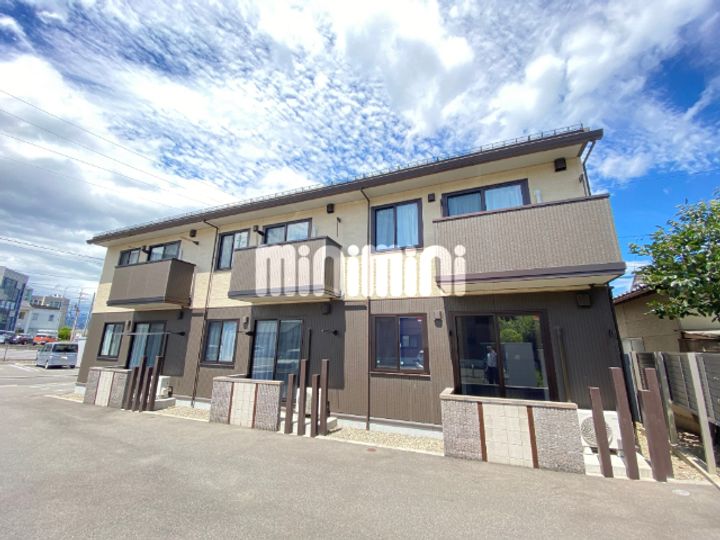 長野県長野市大字西尾張部(アパート)の賃貸物件の外観