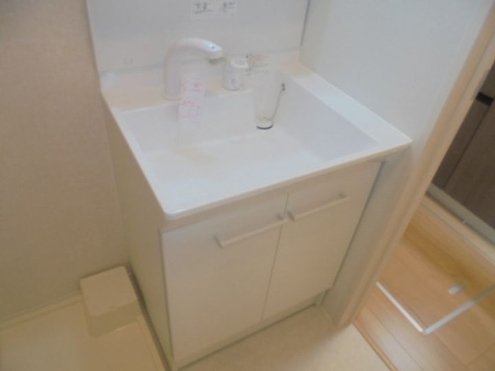 神奈川県横浜市都筑区池辺町(アパート)の賃貸物件の内装