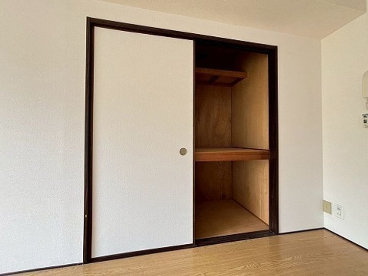 ウィング牛田の内装