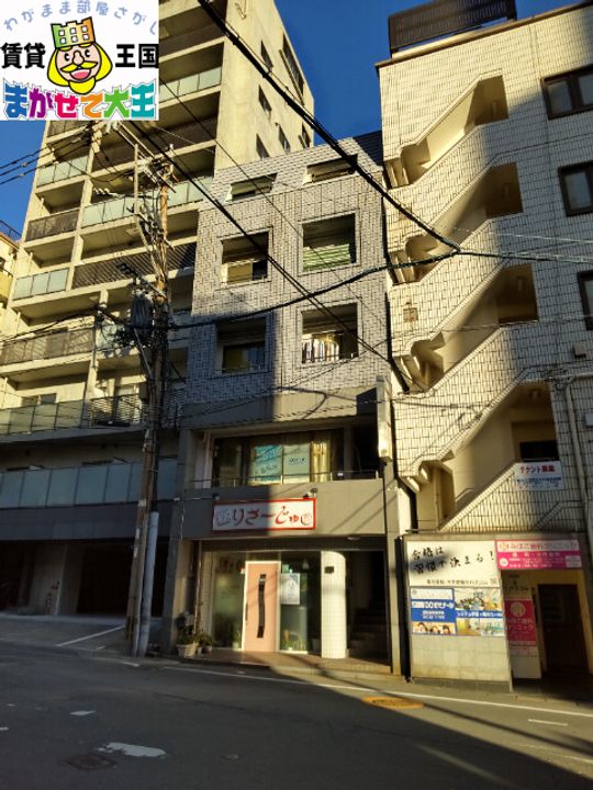 ベルシティプルナスの外観