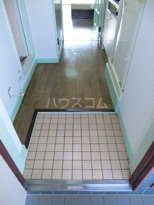 WEST AVENUEの玄関