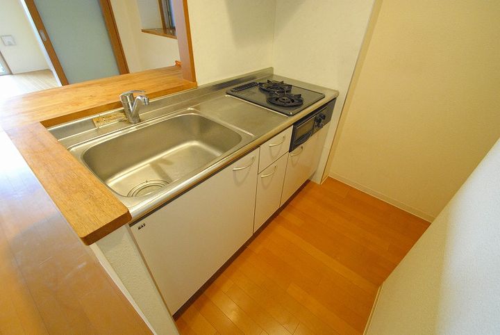 グラビスコート白島のキッチン