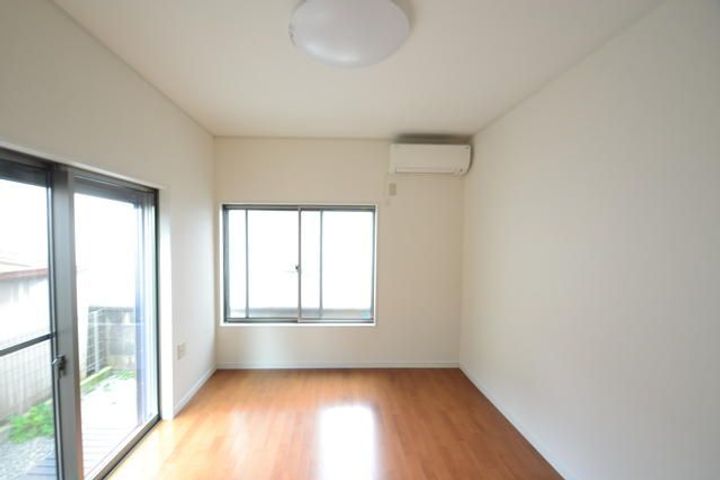 T’s houseの居間