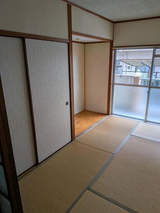 エッグマンションの内装