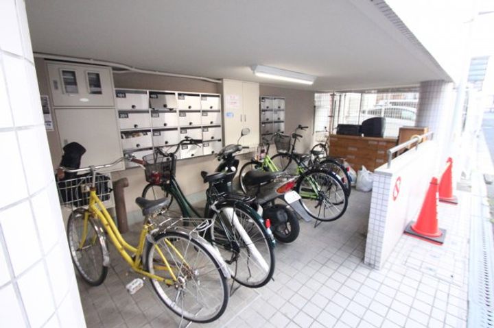 バース近江堂の地図