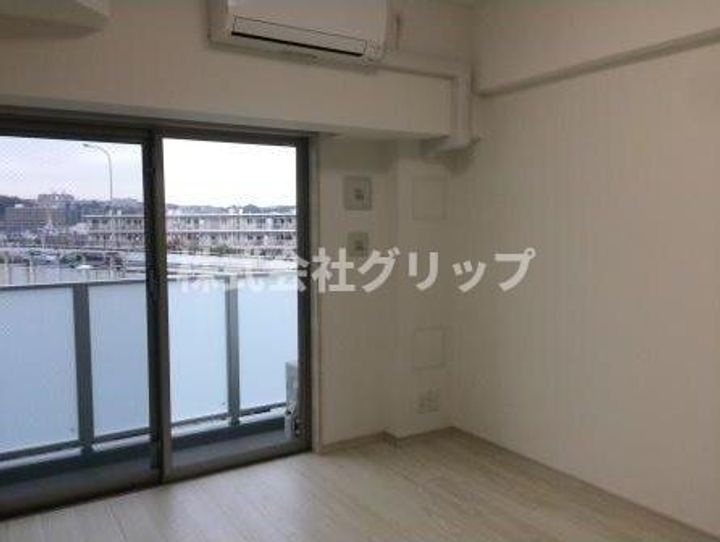 グロース西横浜の内装