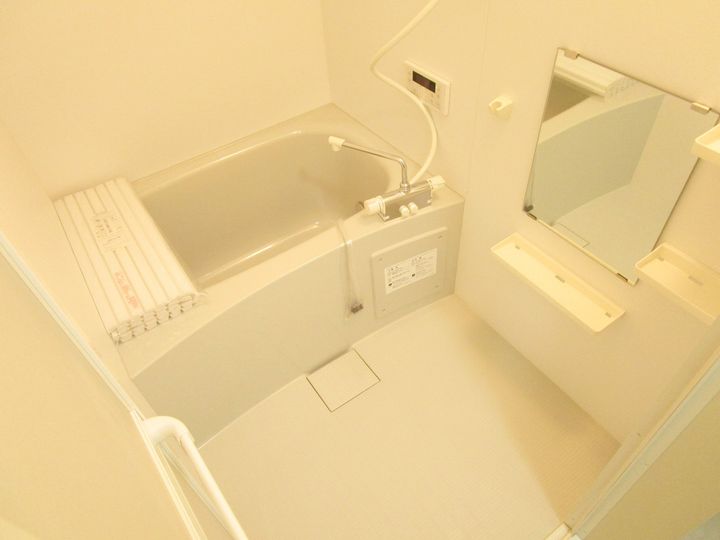 イルドラシテIの風呂