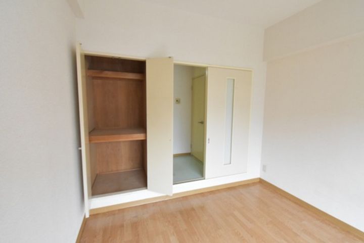 Uマンションの内装