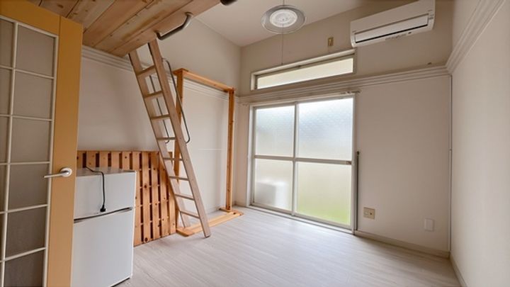 岡山県岡山市北区青江5(アパート)の賃貸物件の居間