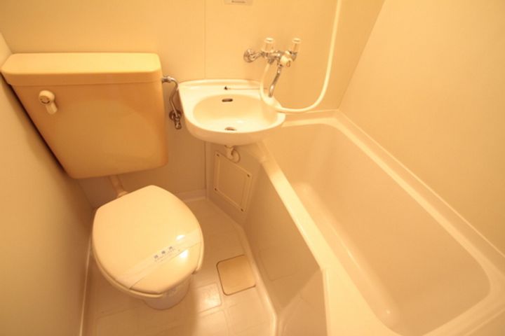 ジャルダン12の風呂