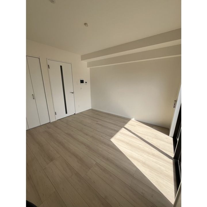 CHAINON春日WESTの居間