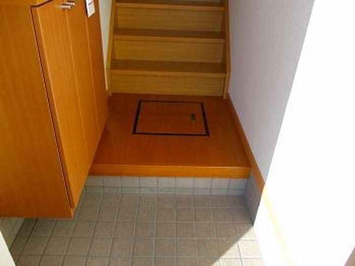 兵庫県相生市佐方1(アパート)の賃貸物件の玄関