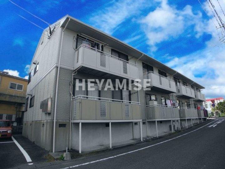 セジュールヒガシの外観