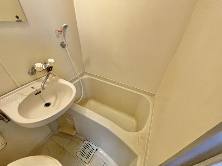 ソリッドリファインめじろ台の風呂