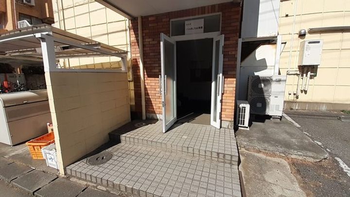 ソリッドリファインめじろ台の地図