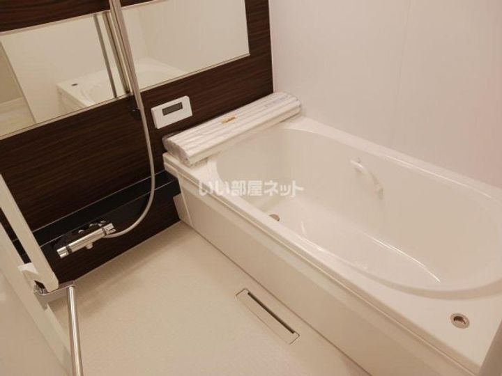 シャーメゾン春日の風呂