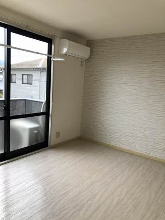 トータス井上 A棟の居間