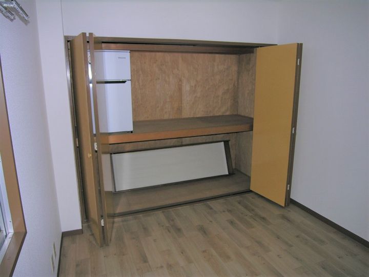 黒沼ビルの内装