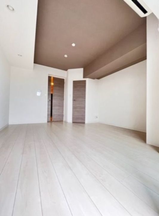 東京都世田谷区三軒茶屋2(マンション)の賃貸物件の居間