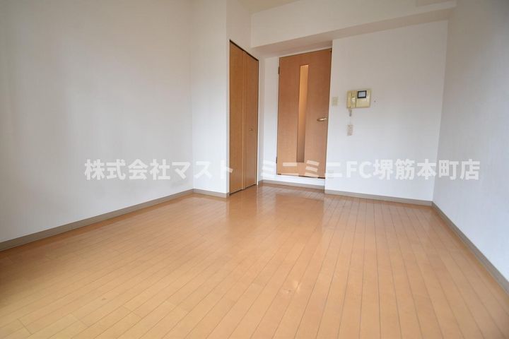 エスリード新梅田の居間