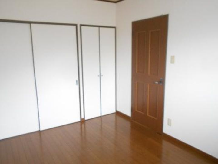 イストワール岩渕Vの居間