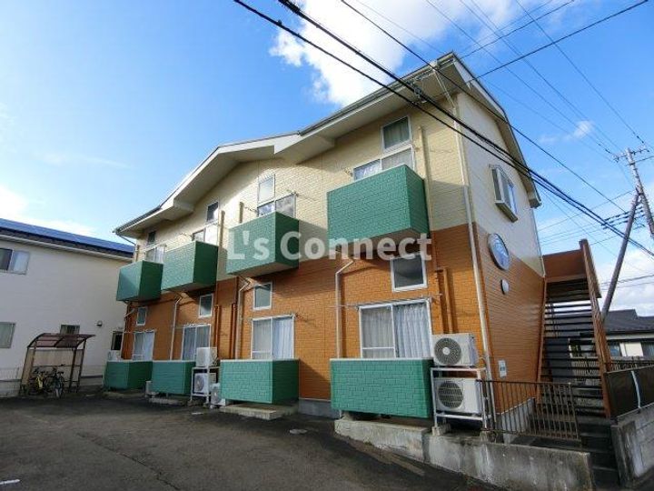 アルカディア泉の外観