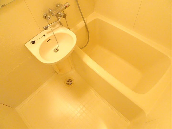 東京都渋谷区本町4(マンション)の賃貸物件の風呂