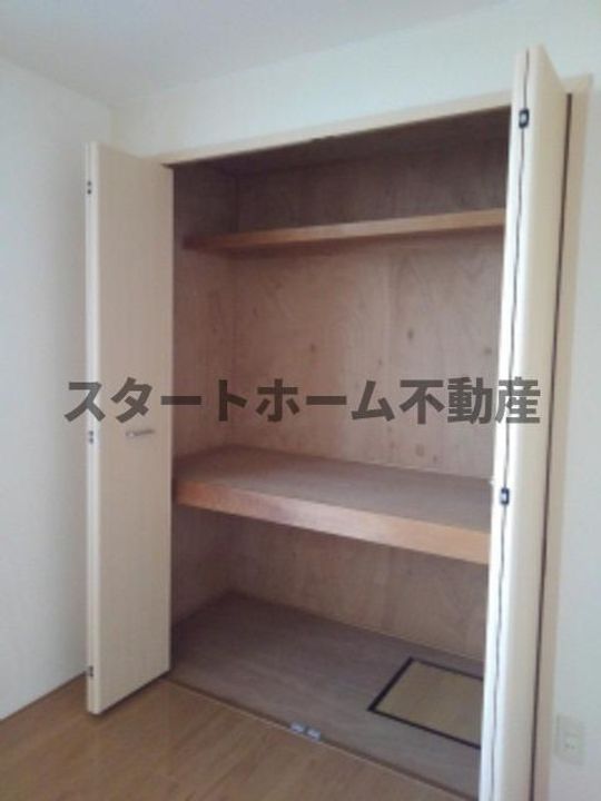 徳島県板野郡藍住町住吉字神蔵(アパート)の賃貸物件の内装