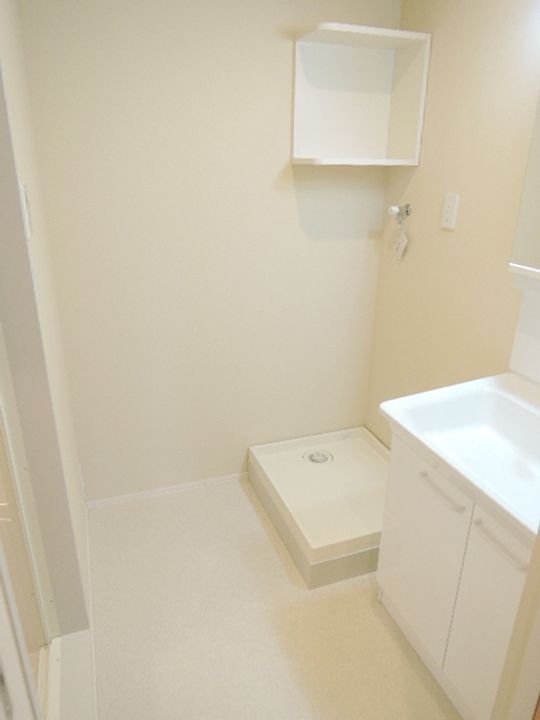 神奈川県横浜市港南区下永谷2(マンション)の賃貸物件の内装