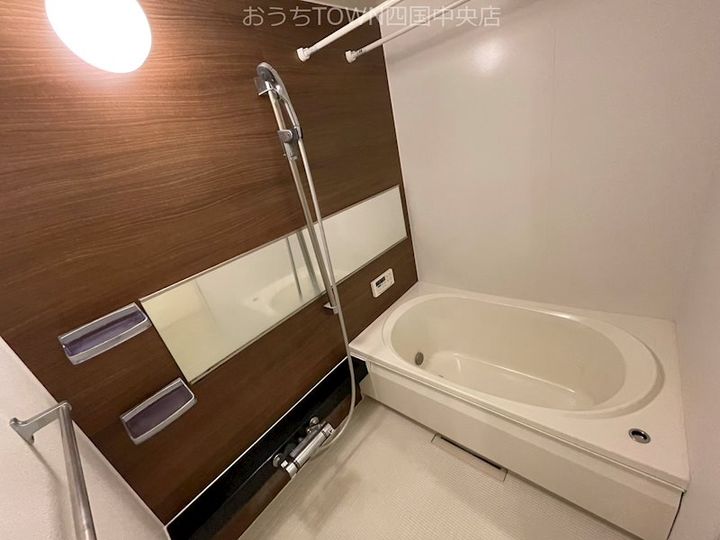 プレミアスの風呂