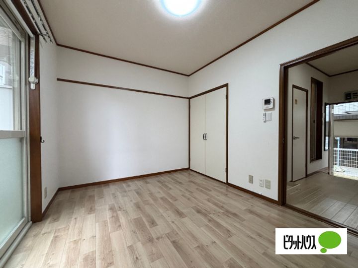 ラクセル 壱番館の居間