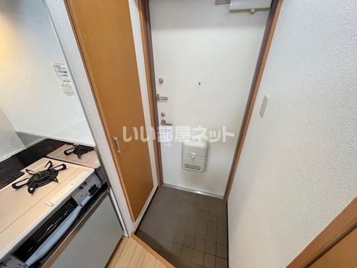 セントリバーヒルズひばりが丘IIの玄関