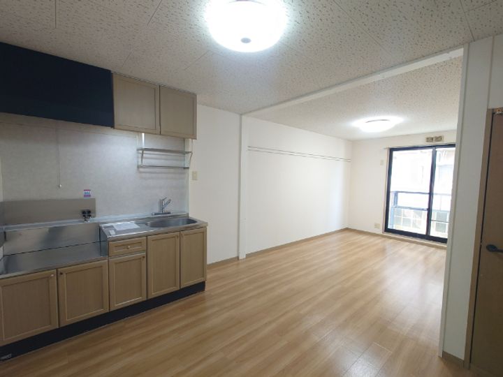 ヒルズソシアBの居間