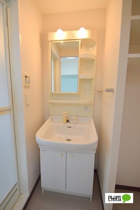 大阪府大阪市鶴見区鶴見5(マンション)の賃貸物件の内装