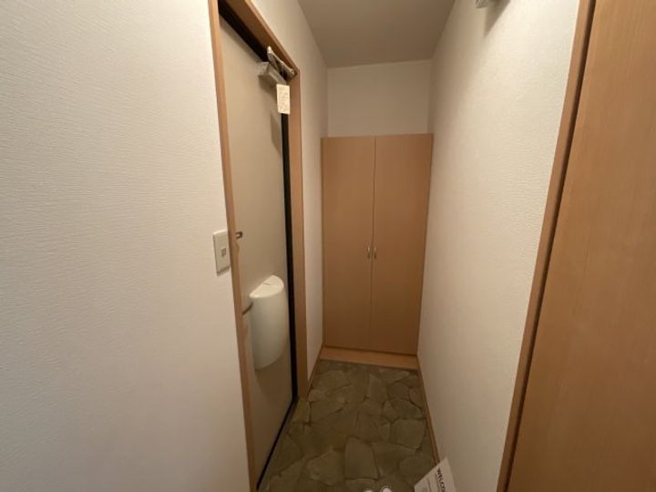 アネックスコートB棟の玄関