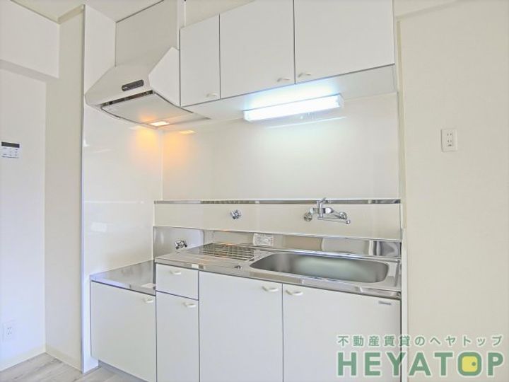 愛知県名古屋市南区外山1(マンション)の賃貸物件のキッチン