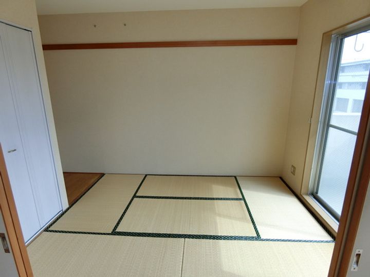 ファミーユ金井の内装
