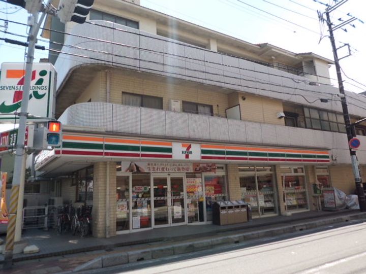 ヴェルデシティの周辺